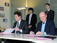 Pierre Henry, directeur général de France terre d'asile, Georges Lefebvre, directeur général du groupe La Poste/Photo M.Fischer