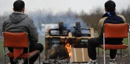 calais-mineurs-au-feu