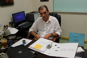 pavlos-mini